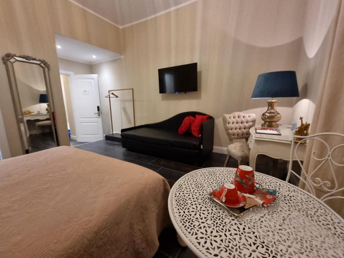 Domus Aurea Luxury Napoli Exterior foto