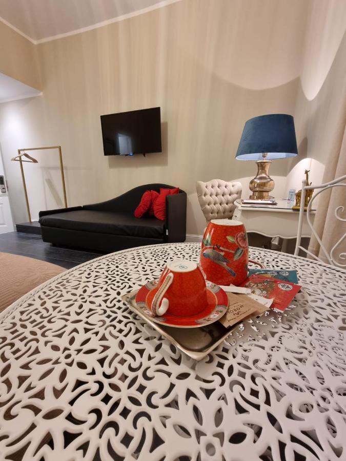 Domus Aurea Luxury Napoli Exterior foto