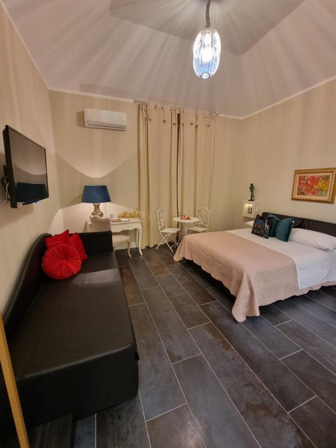 Domus Aurea Luxury Napoli Exterior foto